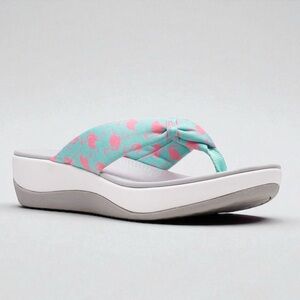 Cloudsteppers by Clarks Aqua and Pink Sandals